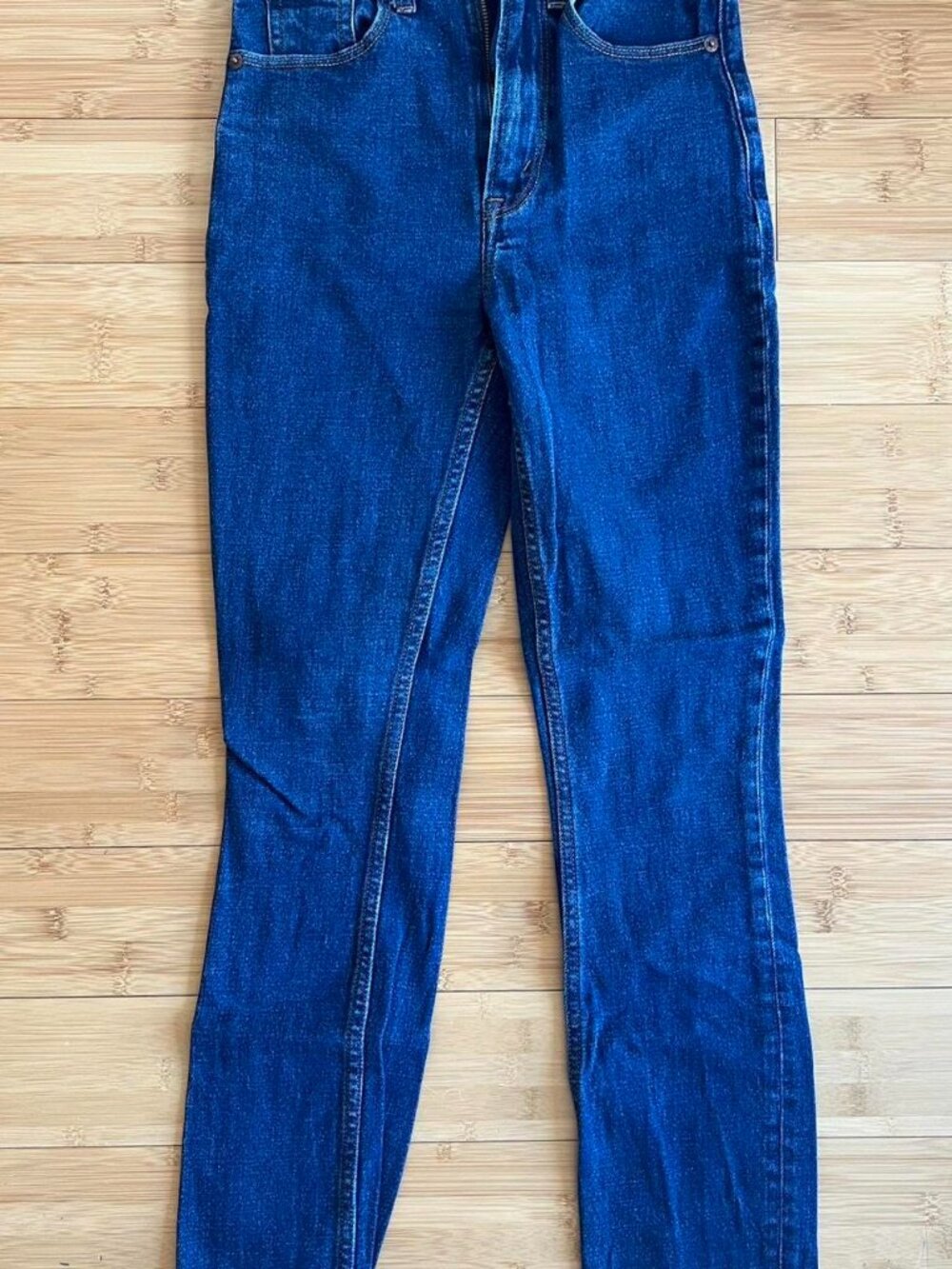Abercrombie & Fitch Women's Slim Straight Leg,High Rise Jeans Dark Wash, Size 24